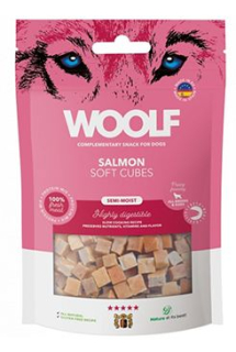 WOOLF pochoutka Soft Cubes Salmon 100g